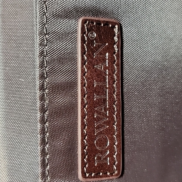 Rowallan of Scotland "SEDONA" Raspberry Nylon Crossbody Convertible Clutch Purse - Picture 5 of 12